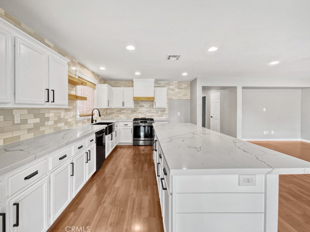 29324 Wagon Creek Ln, Menifee, CA 92584