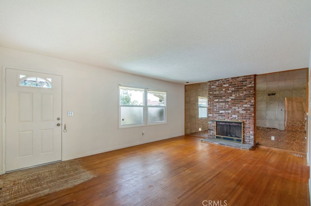 13210 Lisburn Pl, La Mirada CA  90638-1250 exterior