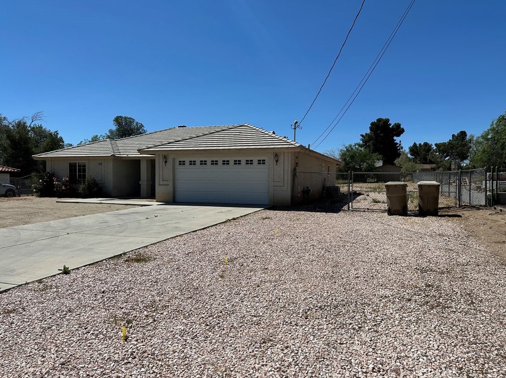14573 Cashew St, Hesperia, CA 92345