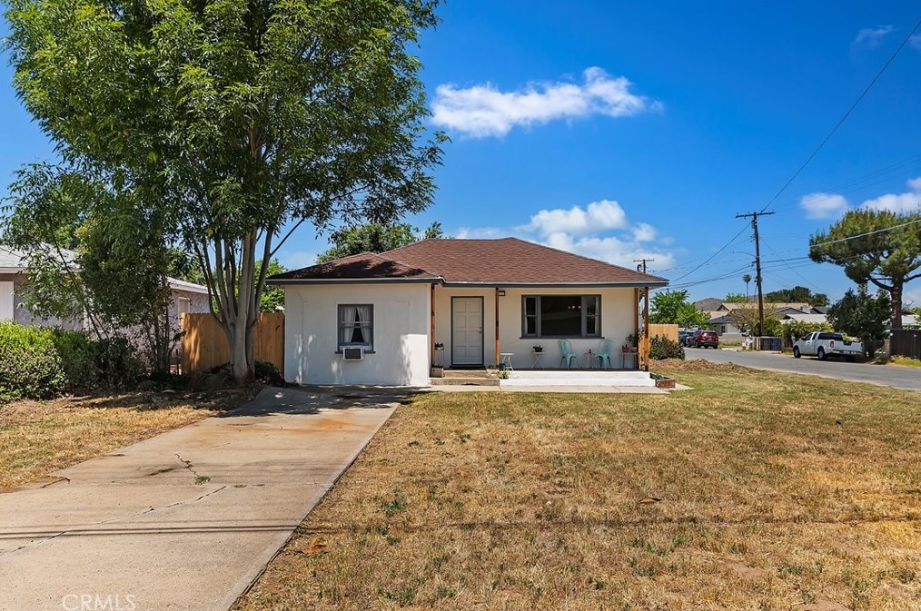 11171 Gramercy Pl, Riverside, CA 92505-2559