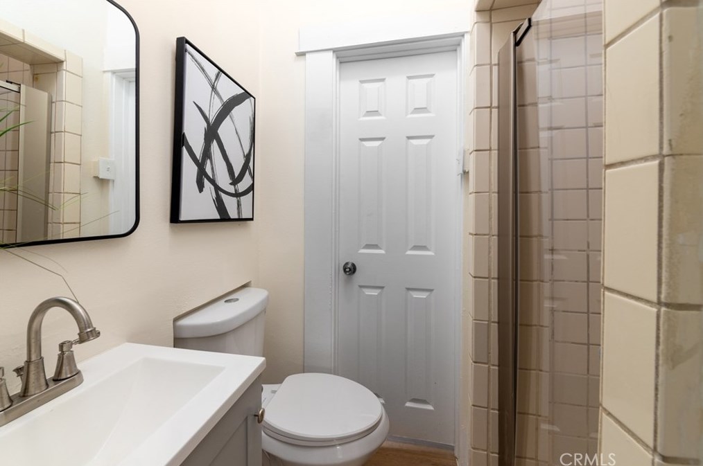 715 4th St, Pomona CA  91766-1531 exterior