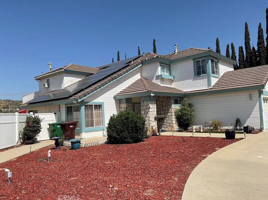 11659 Valle Lindo, Moreno Valley, CA 92555-5311