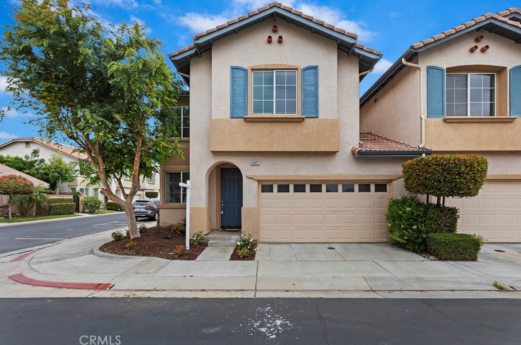 4421 Pondmoor Dr, Riverside, CA 92505-5138