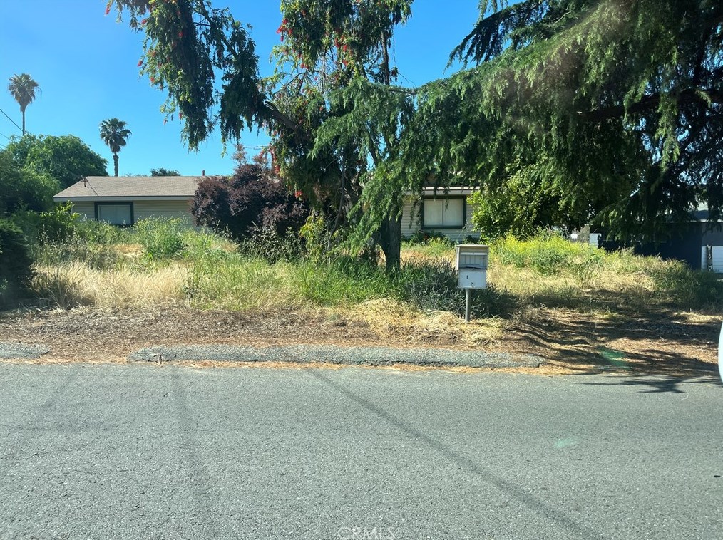 529 E County Line Rd, Calimesa, CA 92320