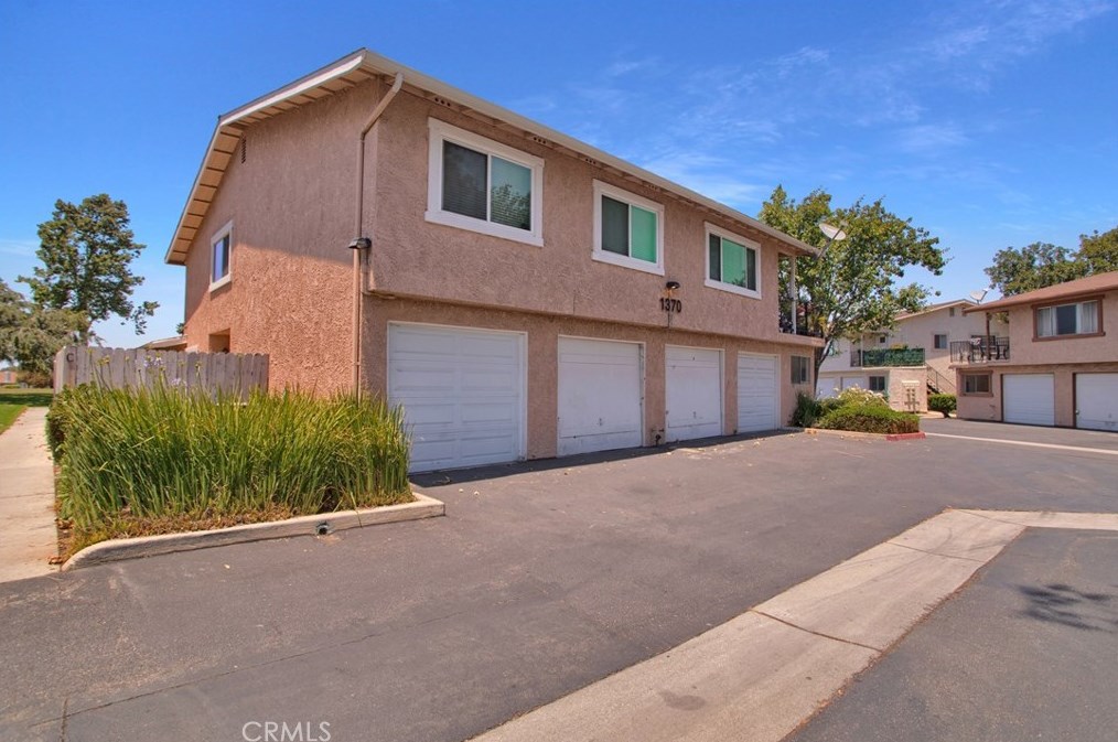 1370 Via Santiago, Corona, CA 92882-3826