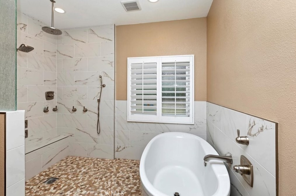 1382 Rimroad, Riverside CA  92506-5558 exterior