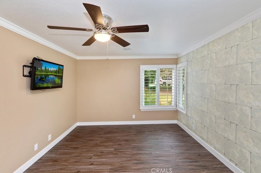 1382 Rimroad, Riverside CA  92506-5558 exterior