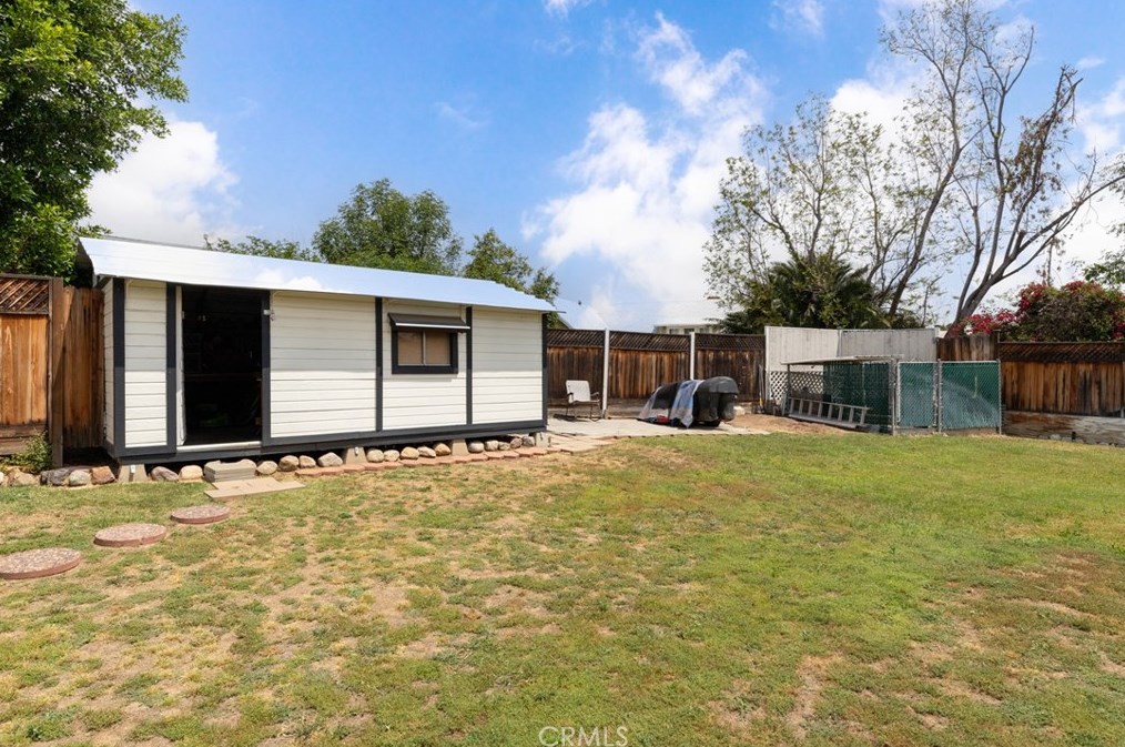2957 Mcallister St, Riverside CA  92503-6112 exterior