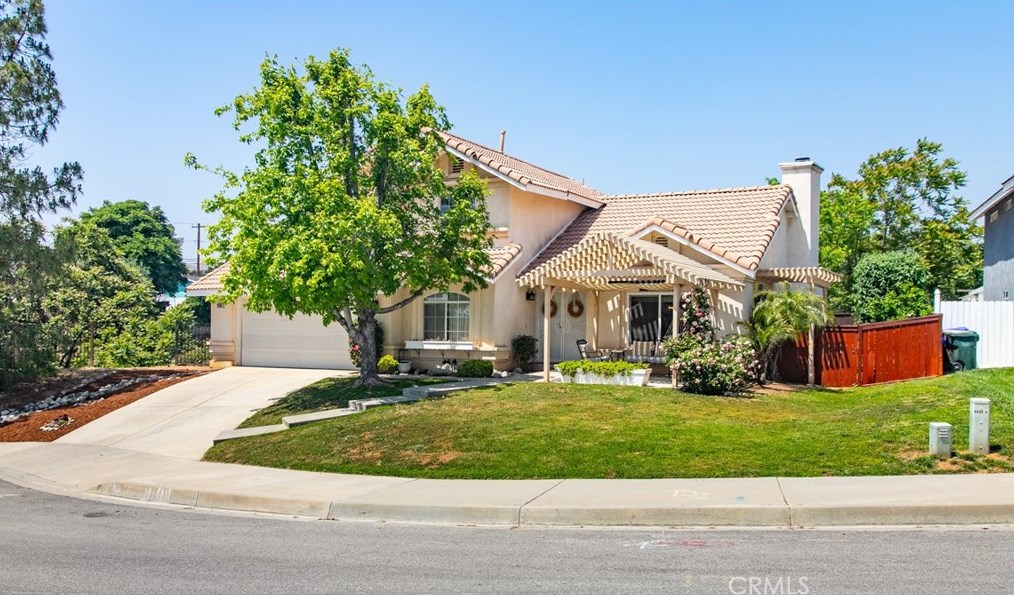 33562 Tahitian Pl, Yucaipa, CA 92399-6417
