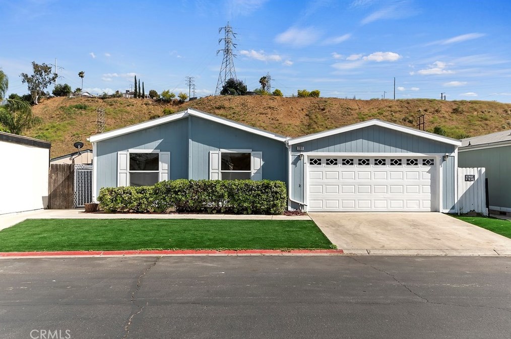 700 E Washington St #201, Colton, CA 92324