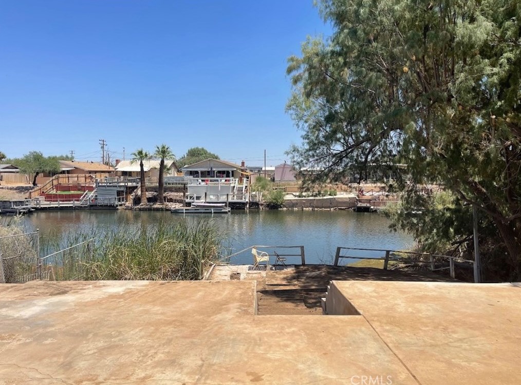 26 Ben Hulse Hwy, Palo Verde CA  92266-9800 exterior