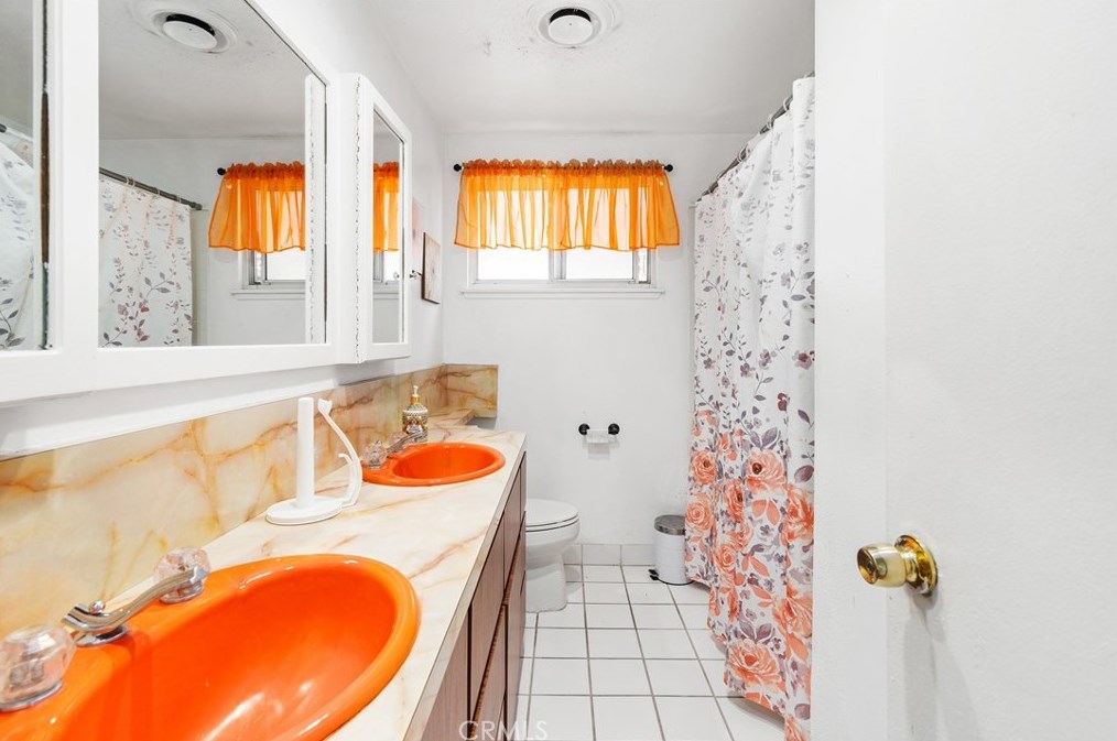 845 Imperial Ave, Ontario CA  91764-3623 exterior