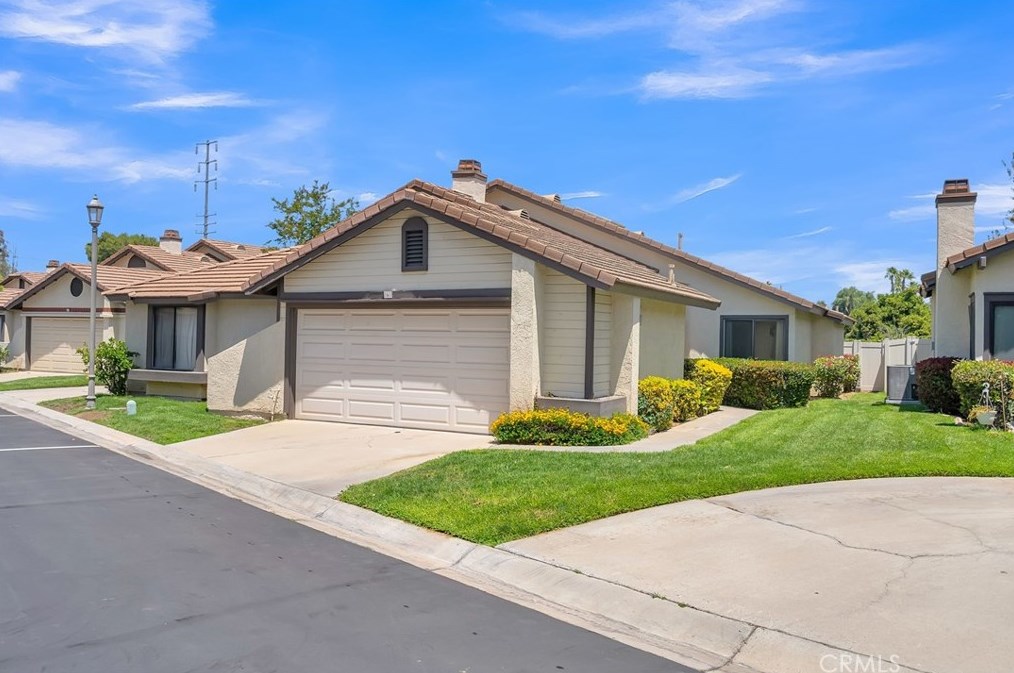 5050 Canyon Crest Dr, Riverside, CA 92507-6007