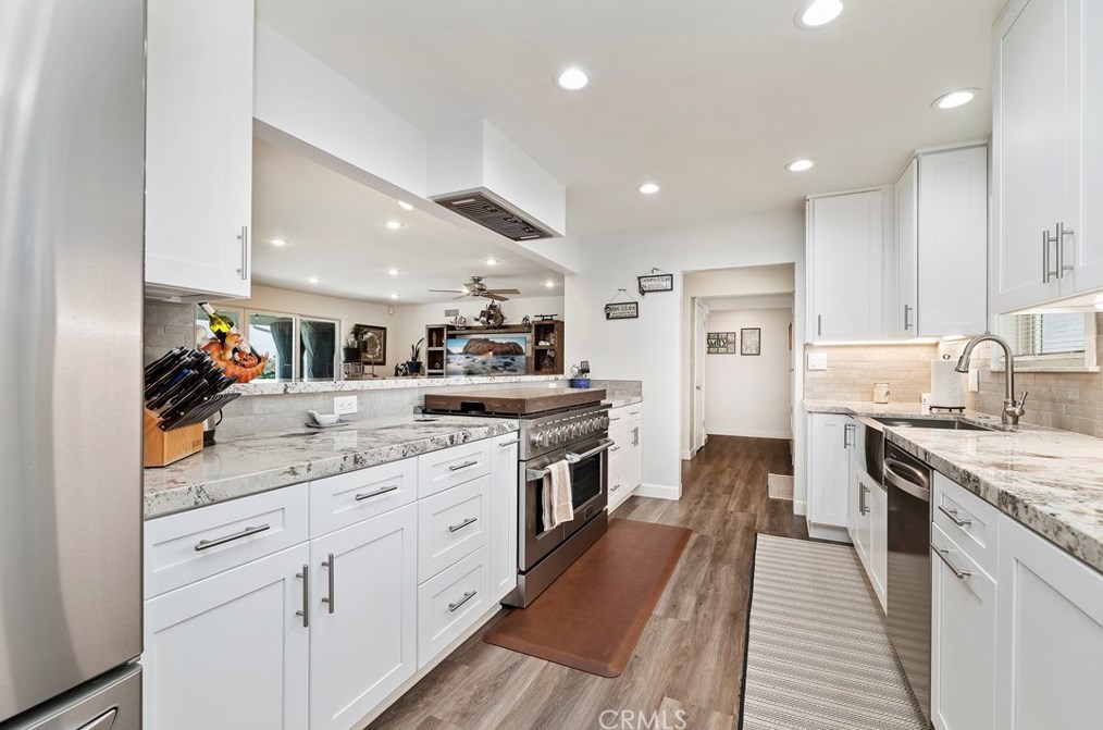 5445 Pinehurst Dr, Riverside CA  92504-1339 exterior