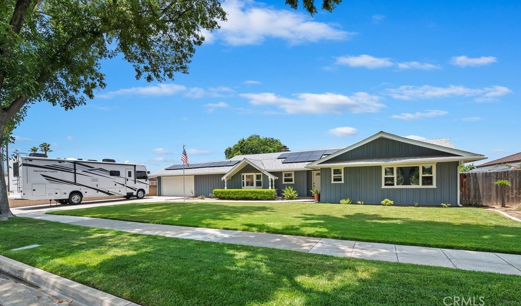 5445 Pinehurst Dr, Riverside, CA 92504-1349