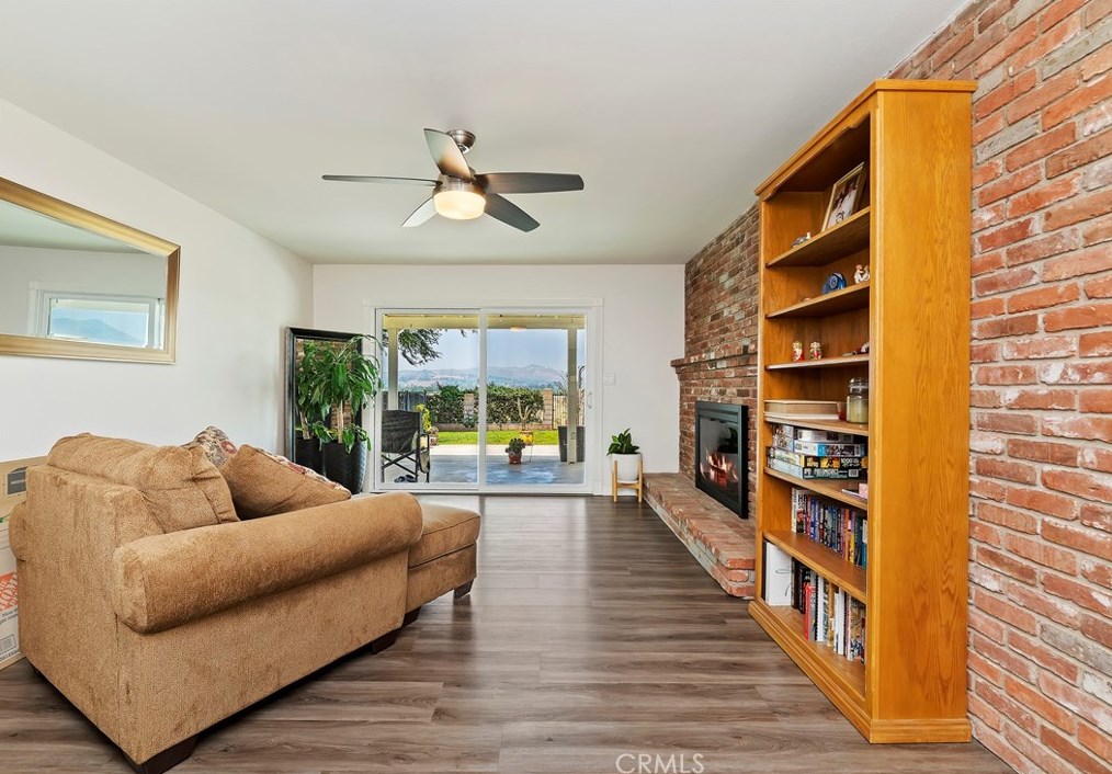 5445 Pinehurst Dr, Riverside CA  92504-1339 exterior