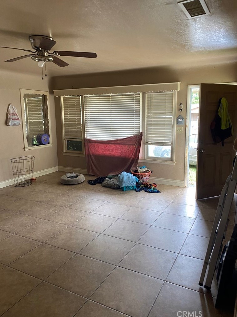 759 G St, Ontario, CA 91762-2624