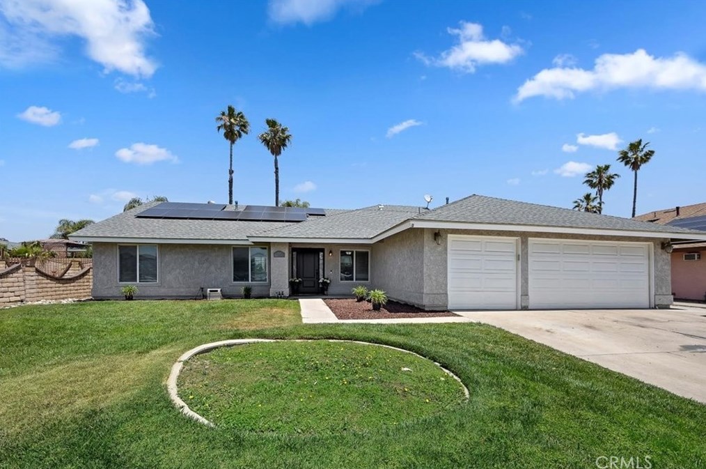 1062 Banyon St, Rialto, CA 92377-4212