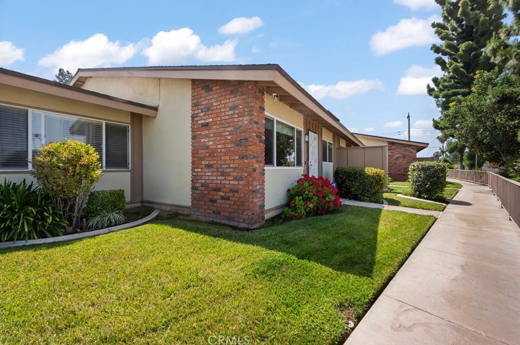 22709 Palm Ave #c, Colton, CA 92313