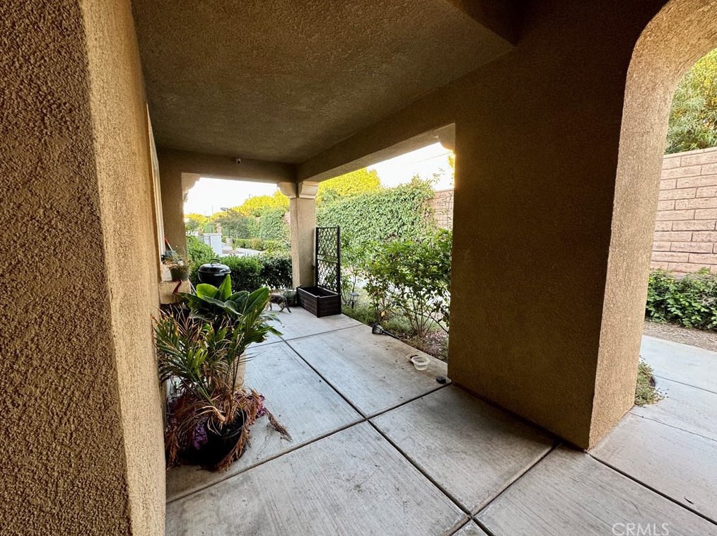 15663 Lasselle St, Moreno Valley CA 92551-4742 exterior