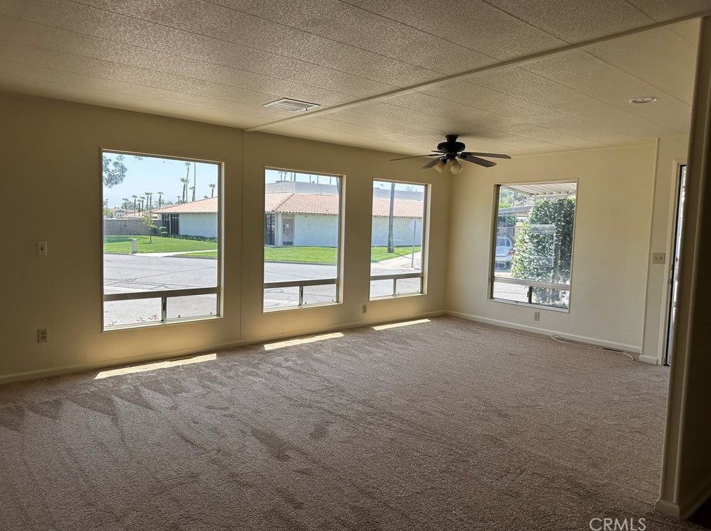 5001 W Florida Ave #16, Hemet, CA 92545