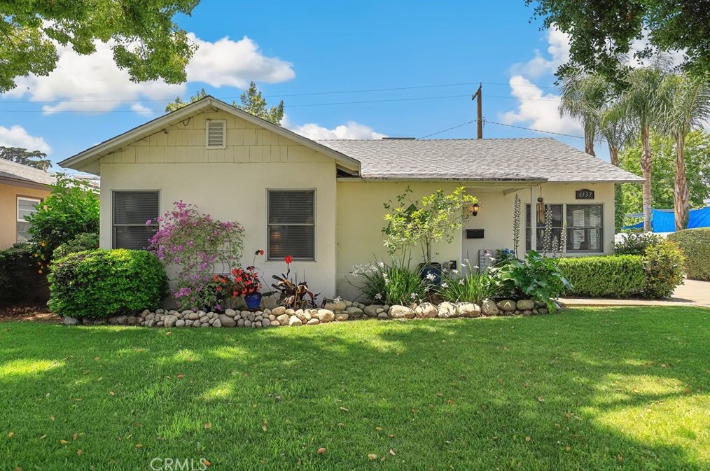 6137 Lawson Way, Riverside, CA 92506-2532