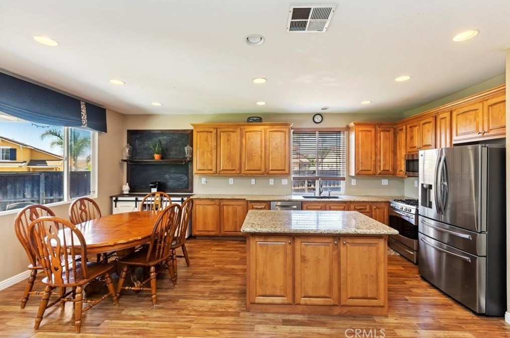 8950 Massena St, Riverside CA 92508-3144 exterior