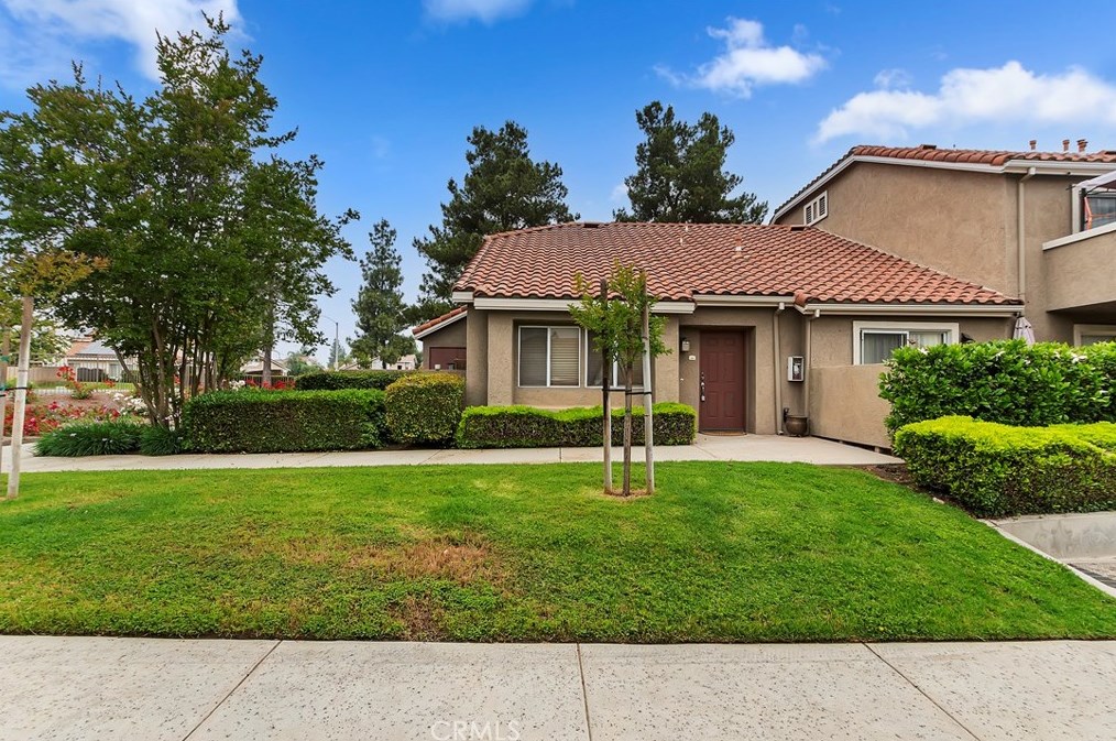 200 E Alessandro Blvd #68, Riverside, CA 92508