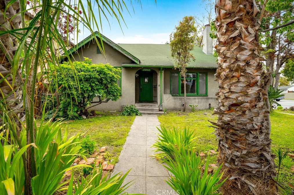 2203 Pelham Ave, Los Angeles, CA 90064-2006