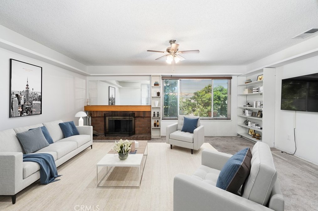10 Ford St, Redlands, CA 92374-5413