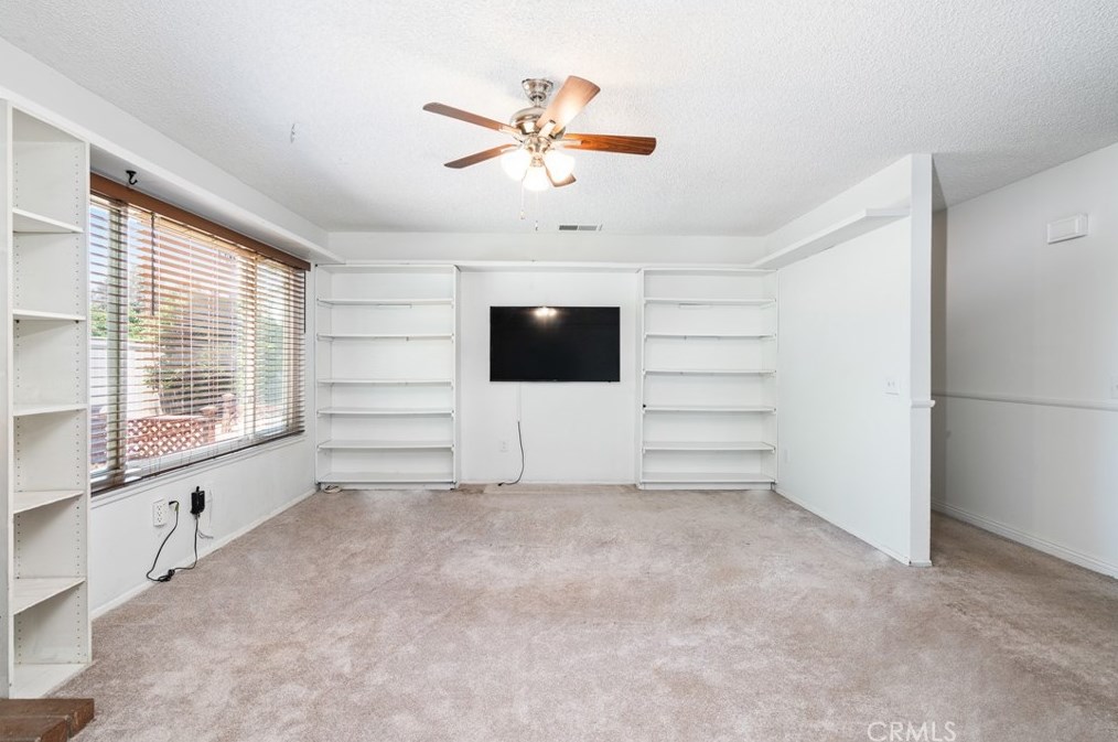10 Ford St, Redlands CA  92374-5413 exterior