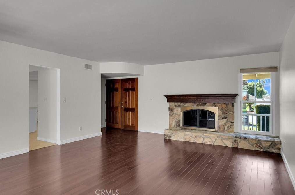 5035 Carlingford Ave, Riverside CA  92504-1311 exterior