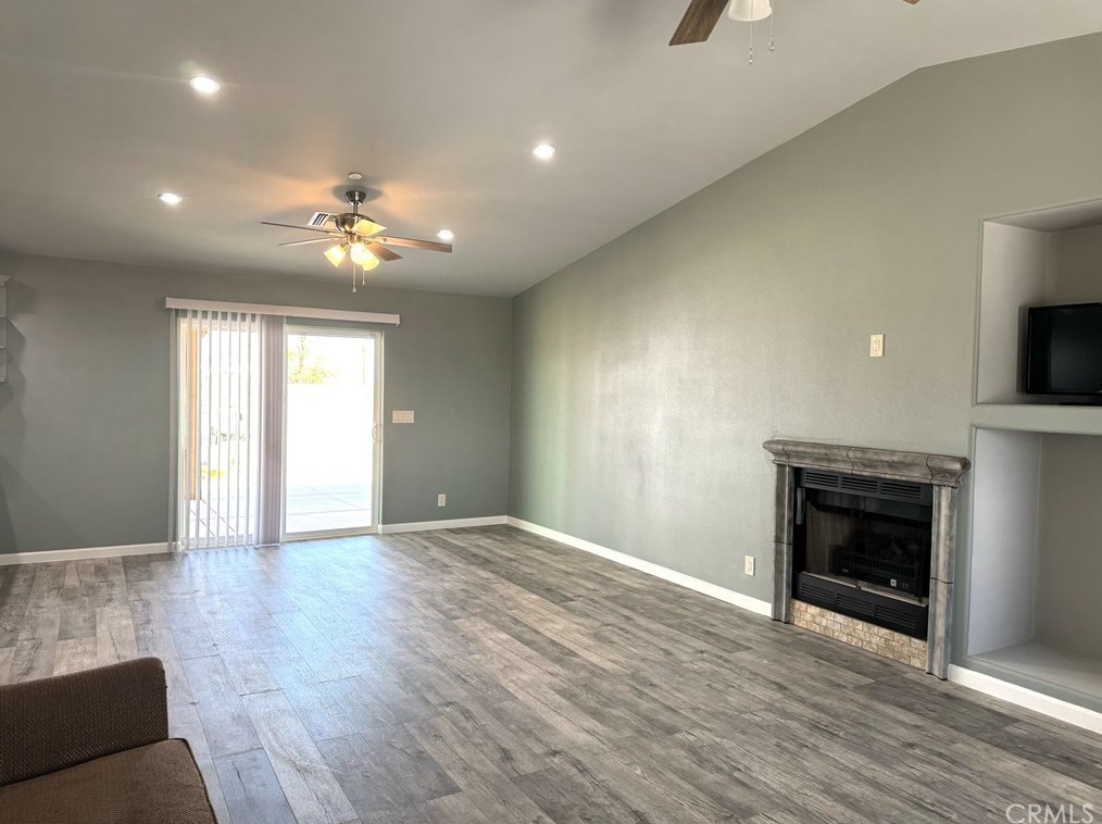 2437 Marlin Dr, Thermal, CA 92274