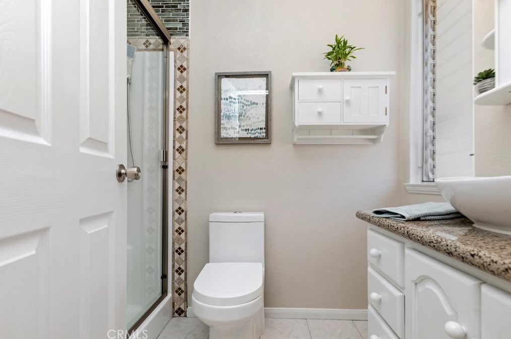 6920 Dorinda Dr, Riverside CA  92503-1145 exterior