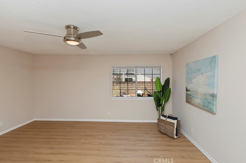 6920 Dorinda Dr, Riverside CA  92503-1145 exterior