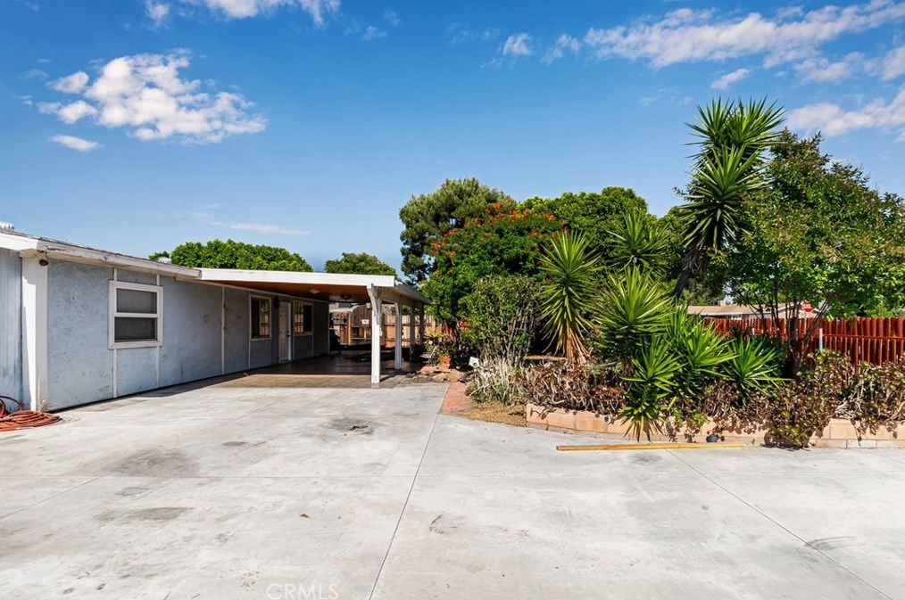 3330 Wickham Dr, Riverside, CA 92503