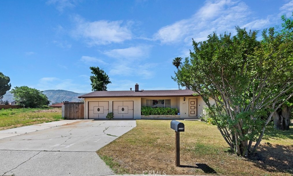 3378 W Nicolet St, Banning, CA 92220