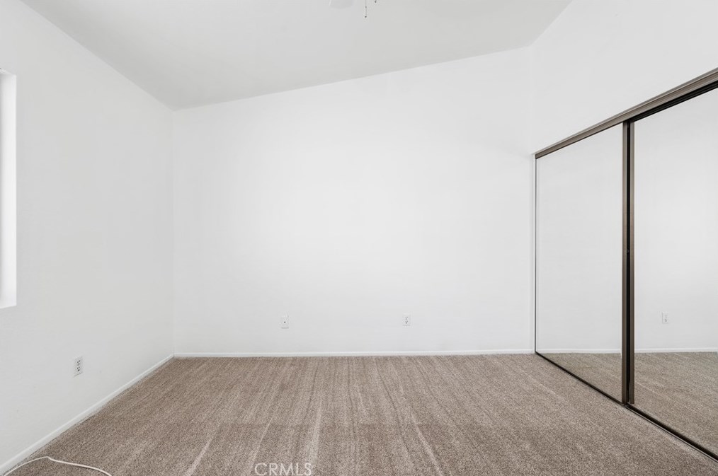31670 Willow View Pl, Lake Elsinore CA  92532-0401 exterior
