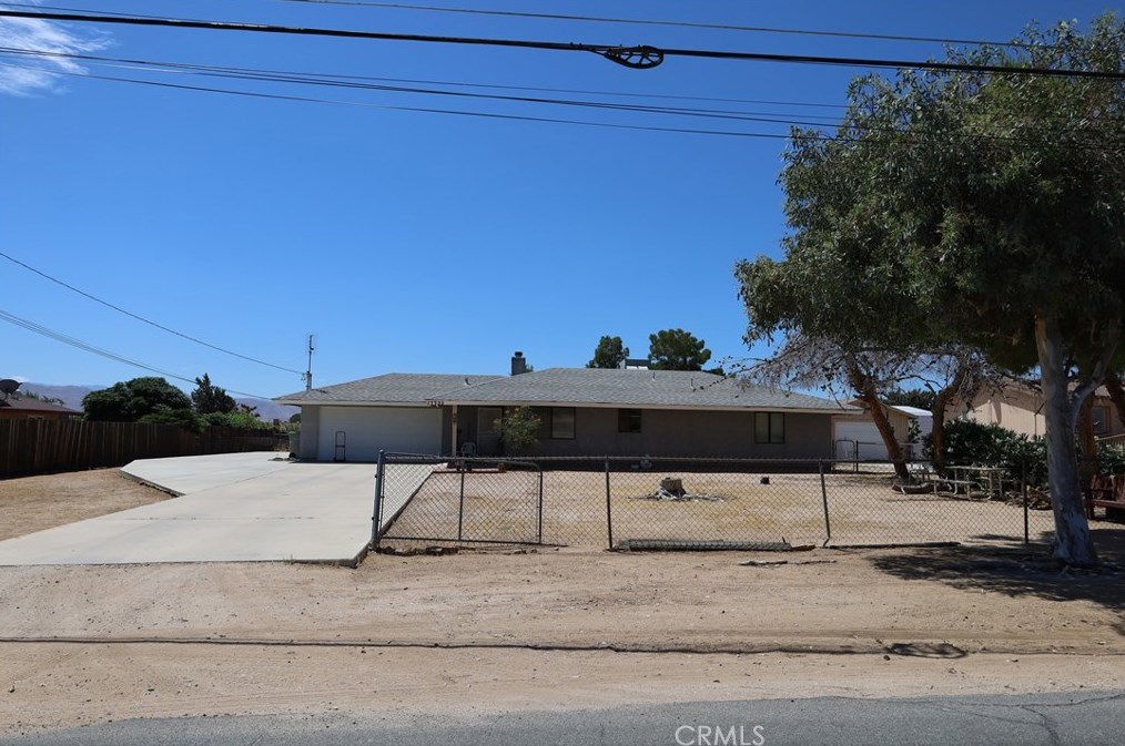 17733 Fresno St, Hesperia, CA 92345