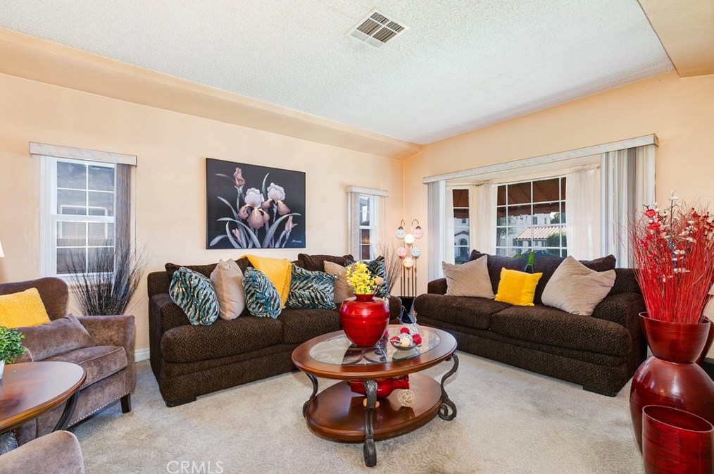 8635 Haas Ave, Los Angeles CA  90047-3220 exterior