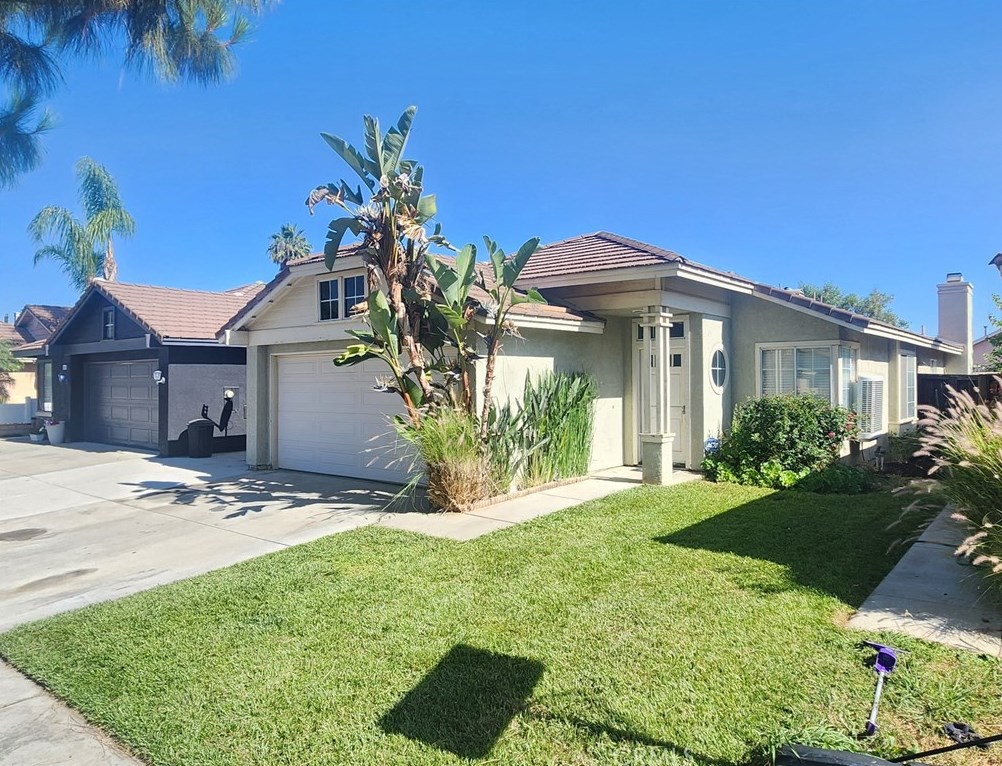 524 Lassa Way, Perris, CA 92571-3371