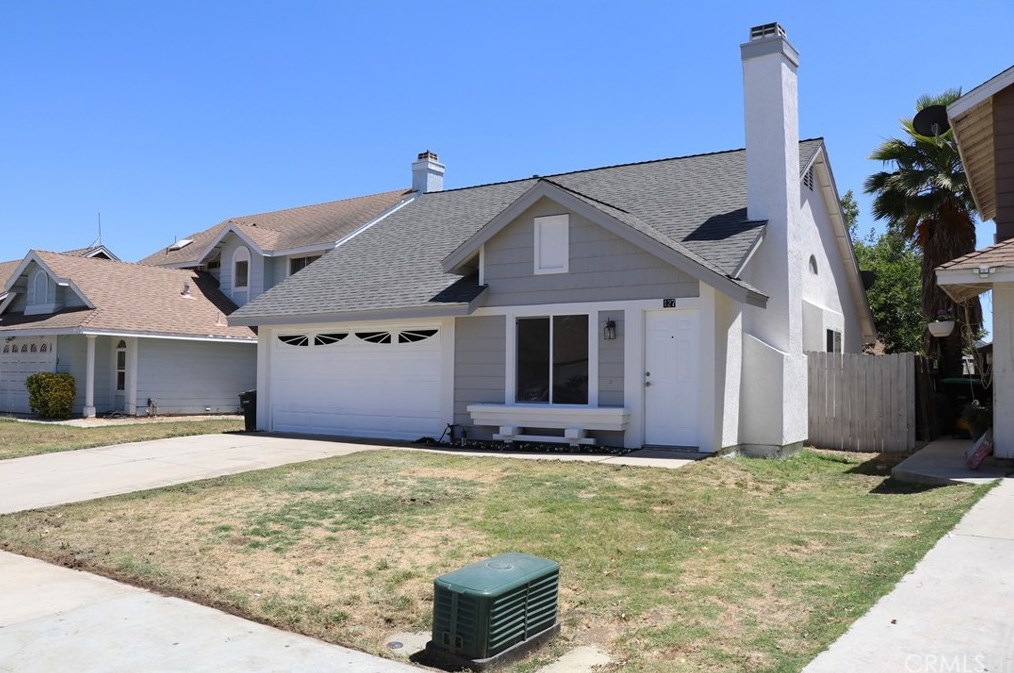 127 Evergreen Pl, Perris, CA 92571