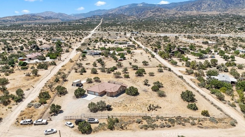 9874 Silver Rock Rd, Pinon Hills, CA 92372