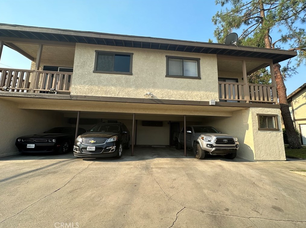 9831 Cypress Ave, Riverside CA  92503-1788 exterior