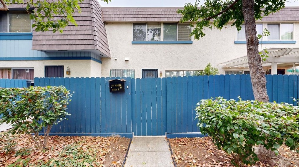 400 N Beth St #b, Anaheim, CA 92806