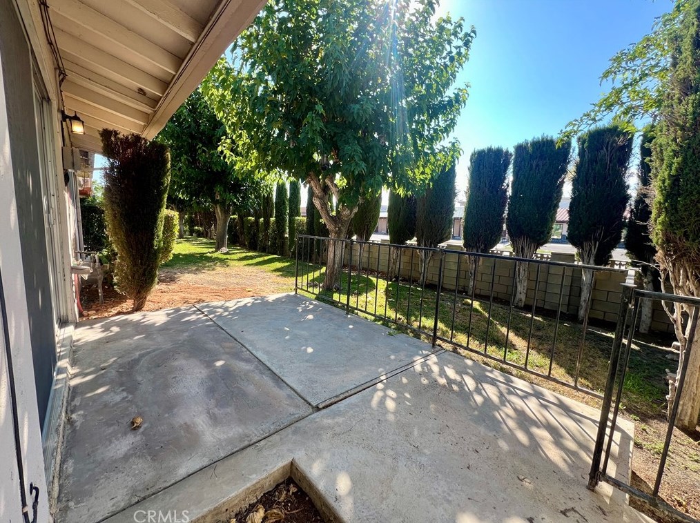 14358 El Dorado Dr, Victorville, CA 92395