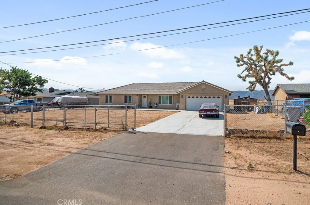 17425 Vista St, Hesperia, CA 92345