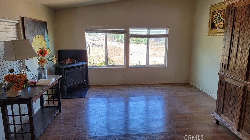 8589 Beekley Rd, Pinon Hills, CA 92372
