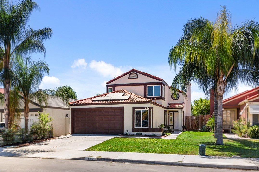 529 Barca Creek Dr, Perris, CA 92571