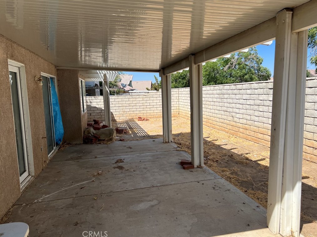 14943 Brown Ln, Victorville, CA 92394